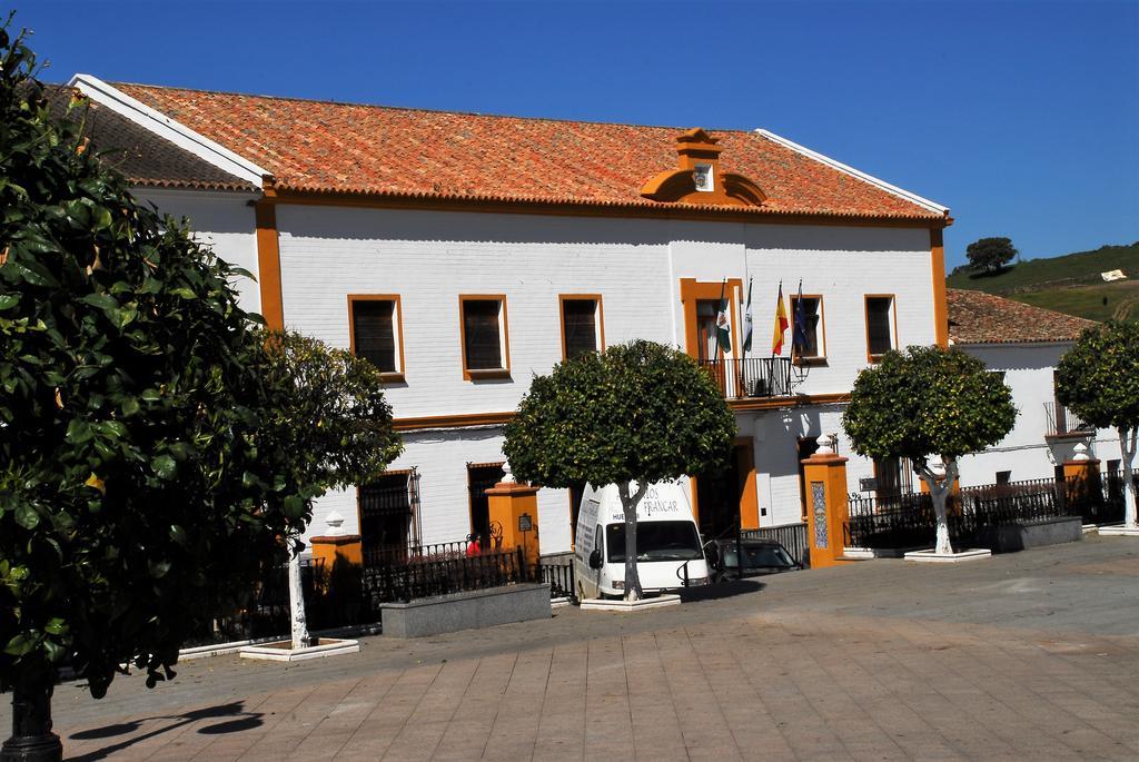 Hotel Hostal la Encina El Real de la Jara Exterior foto